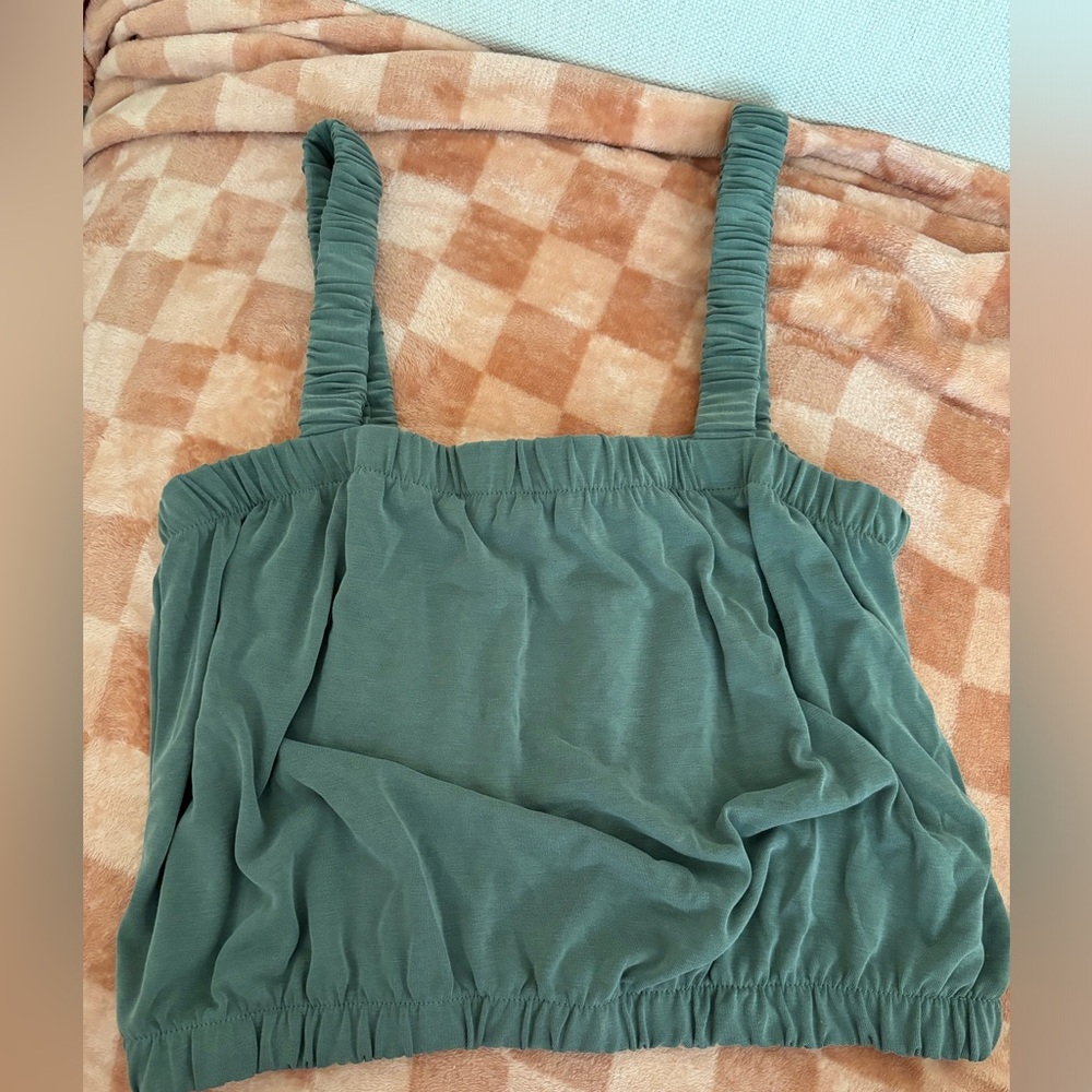 Green crop top size medium green boho